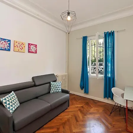 Cosy 3 Pieces Proche Promenade Des & Tram Appartamento